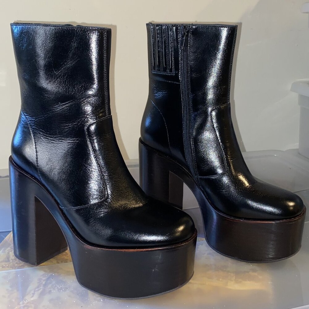 Jeffrey Campbell Mexique Platform Bootie (Women)